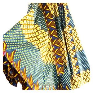 African skirt w/ belt